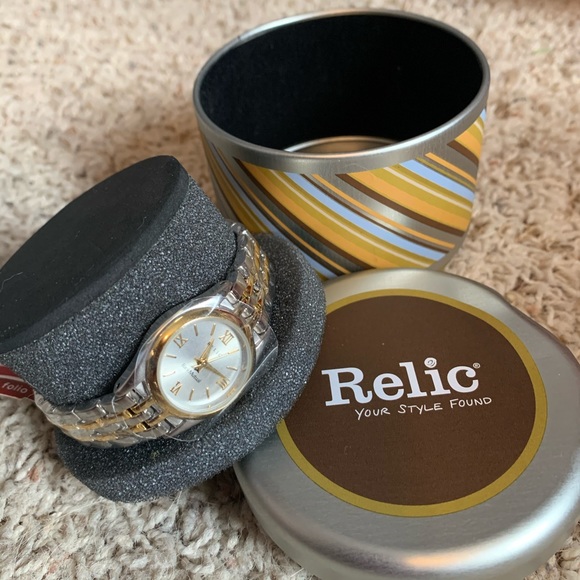 Relic Accessories - Women’s Relic Wristwatch